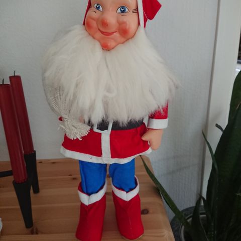 Retro nisse