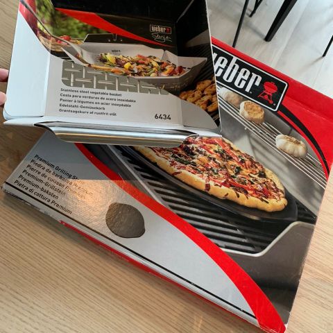 Weber grønnsaks-kurv og pizzastein