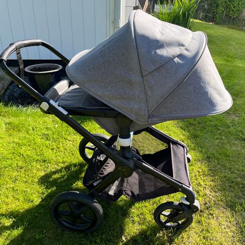 Bugaboo fox2 barnevogn med masse tilbehør