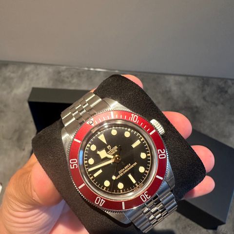 Tudor black bay 41mm som ny komplett norsk