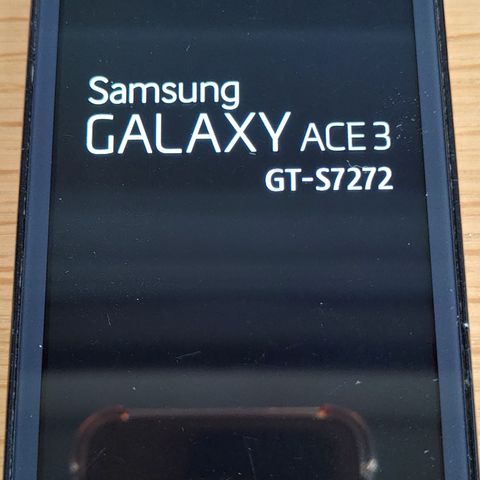 Samsung Galaxy Ace 3 Duos (GT-S7272)