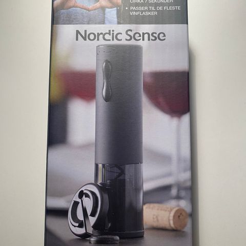 Elektrisk vinåpner fra Nordic Sense