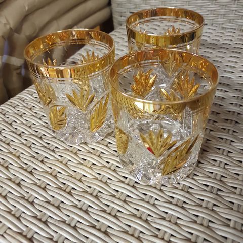 Whisky glass 3 stk .50 kr for 3 glass.