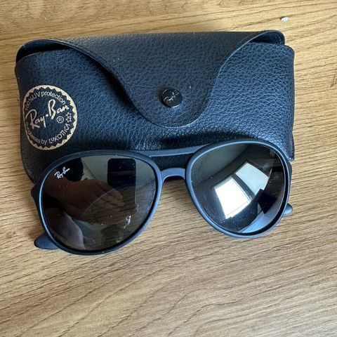 Ray Ban Alex RB4201