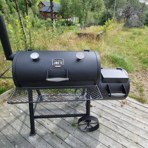 Original BBQ Smoker