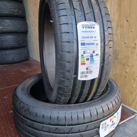 2 stk nye Nokian Hakka Black2  225/45r18  95y sommerdekk