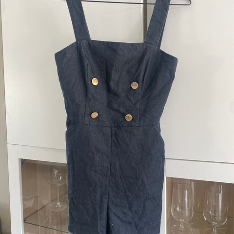 Jumpsuit/playsuit kjøpt på Nelly