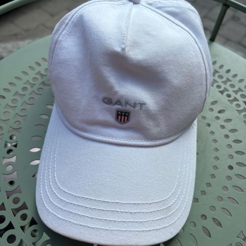 Gant caps small medium