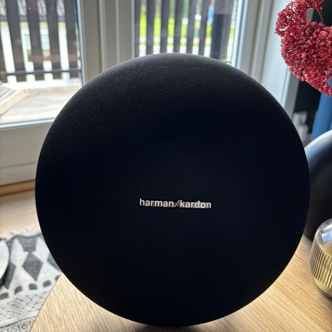 Harman/Kardon Onyx Studio 4