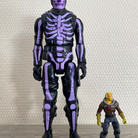 Ekstra stor Fortnite figur Skull Trooper