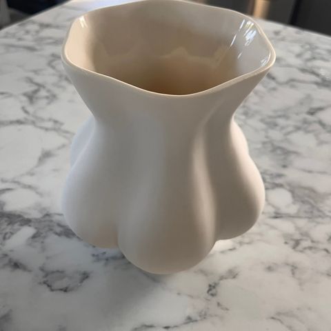 Vase fra Jonathan Adler