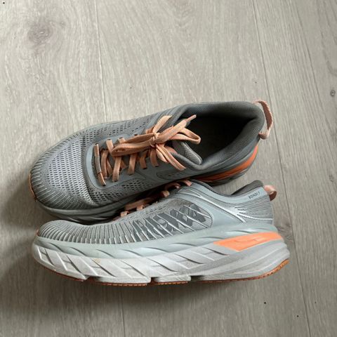 Hoka bondi 7