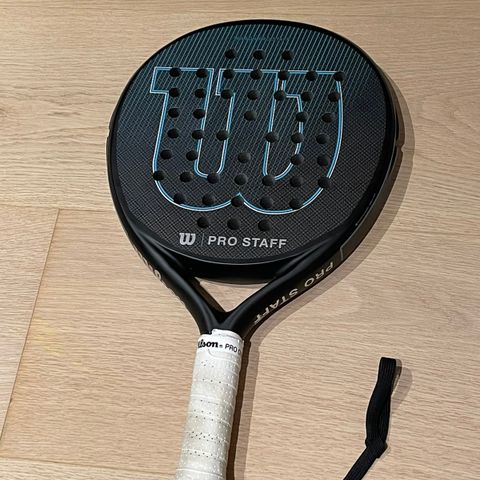 Wilson Pro Staff V2 blue