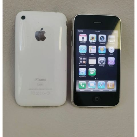 Apple iPhone 3GS - 16GB