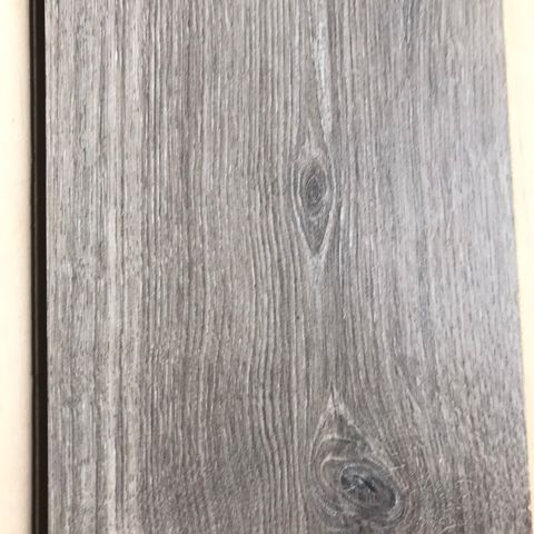 Pergo Mountain Grey Oak ønskes kjøpt