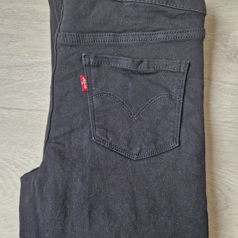 Levis bukse