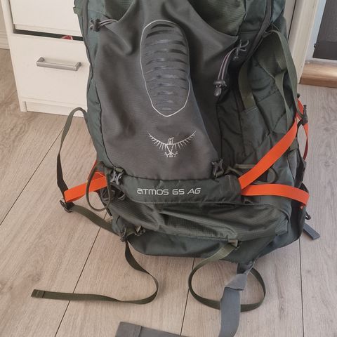 Osprey ammos 65L AG.