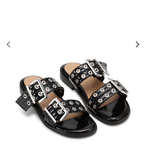 Feminine buckle two-strap sandal