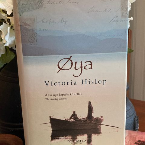 Victoria Hislop "Øya" 🍎📚