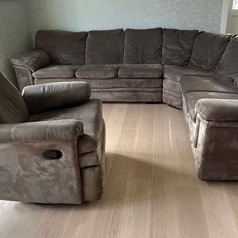 Hjørnesofa med  lenestol (recliner)