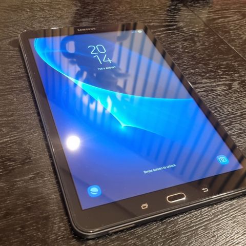 Samsung galaxy tab A  sm-t580 selges