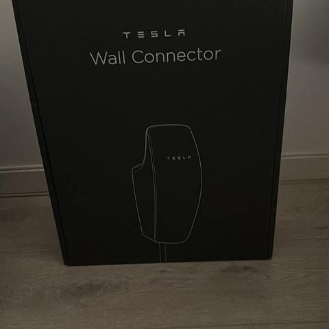 Tesla elbillader