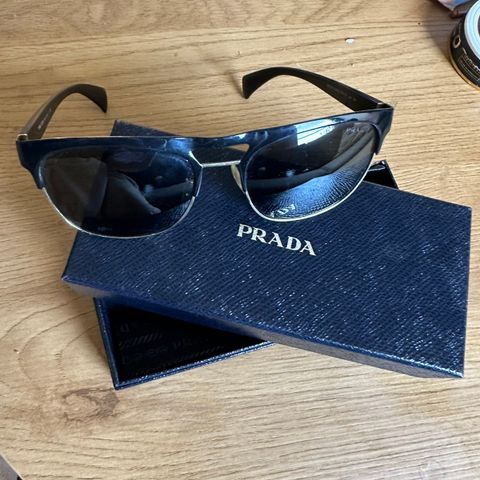 Prada SPR52Q solbriller