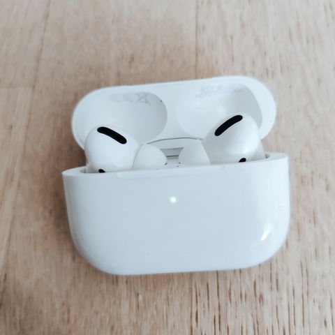 AirPods Pro