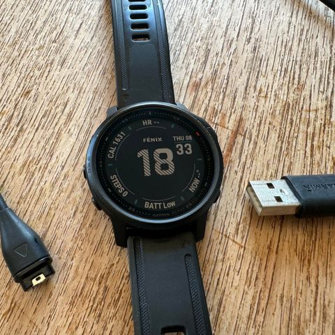 Garmin Fenix 6S Pro 42 mm svart