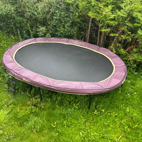 Trampoline North Explorer Maroon 500 + Sikkerhetsnett