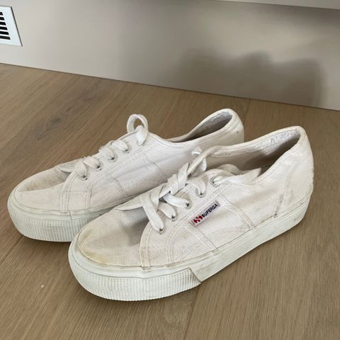 Superga