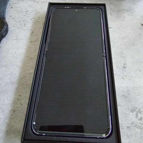 Samsung galaxy z flip 4 5g