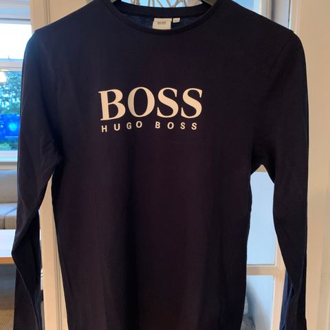 Hugo Boss tynn genser str small, 14-S