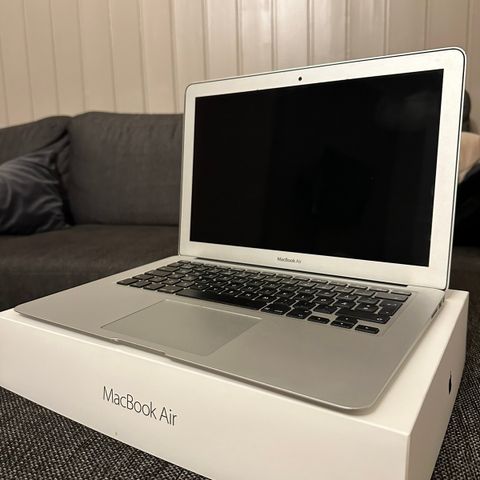 Macbook air (2015)