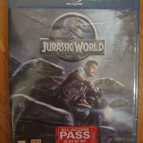 JURASSIC WORLD  I PLAST