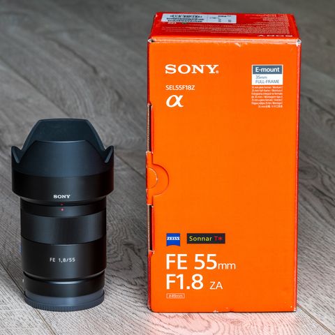 Sony FE 55mm f/1.8 ZA