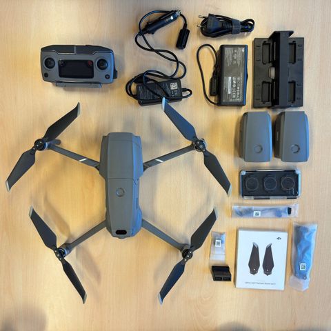 DJI Mavic 2 Pro Fly More Combo