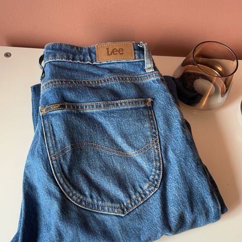 Lee jeans