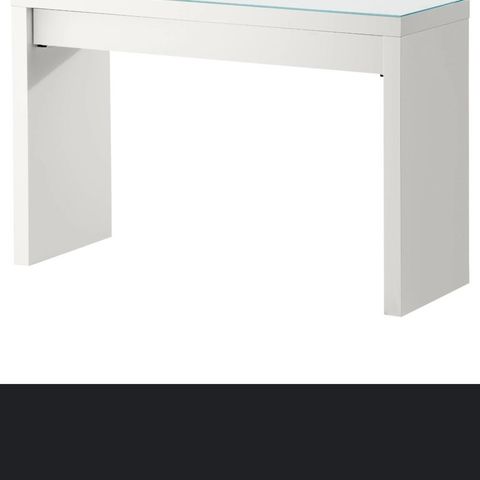 Ikea Malm sminkebord- 4 mnd, stått ubrukt