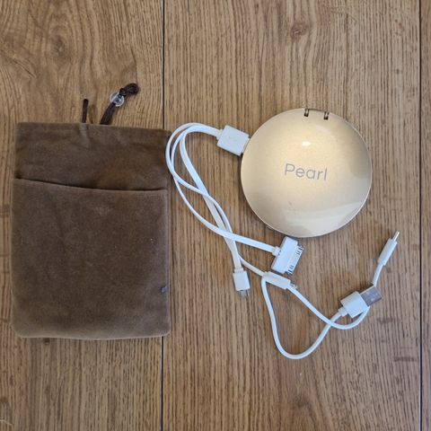 Pearl sminkespeil og powerbank