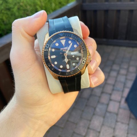 Seiko SRPD76K1