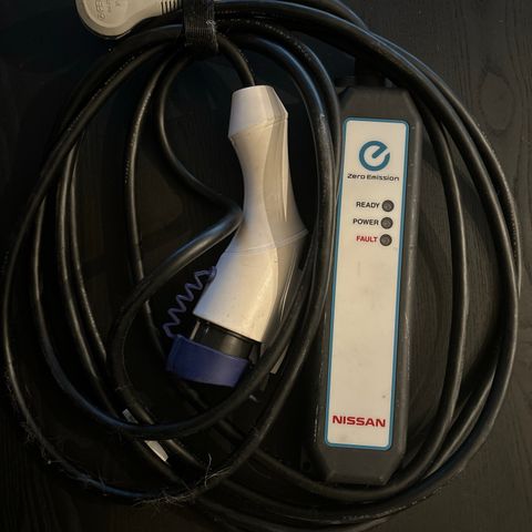 Original ladekabel Nissan NV200