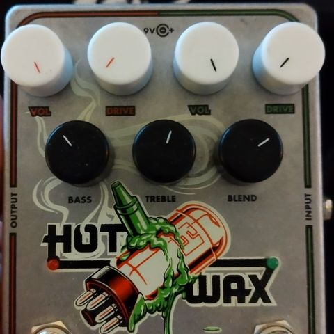 EHX Hot Wax og Demonfx King Spark selges