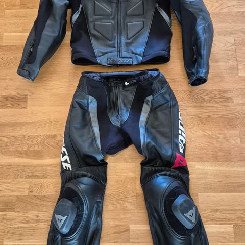 Skinndress mc - Dainese Avro 2-delt, str 50