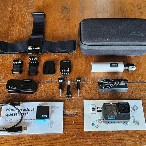 Go Pro Hero 10 Black - Bundle - Som ny