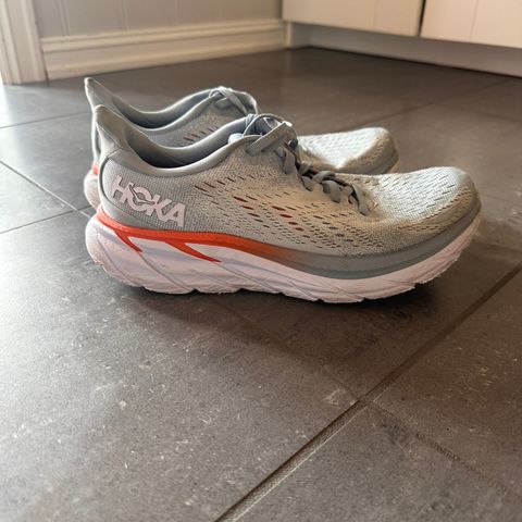 Hoka Clifton 7