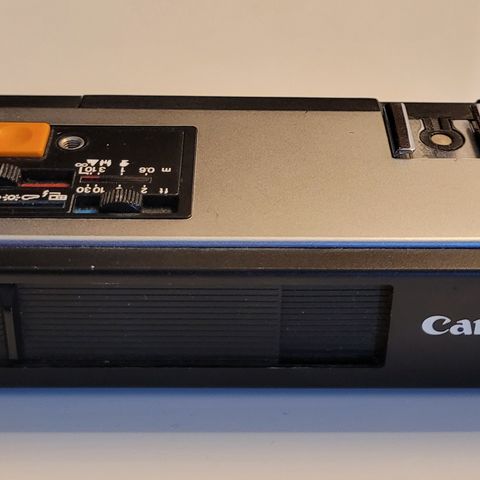 SJELDENT CANON  100 ED KOMPAKTKAMERA  FRA 1975 SELGES BILLIG.