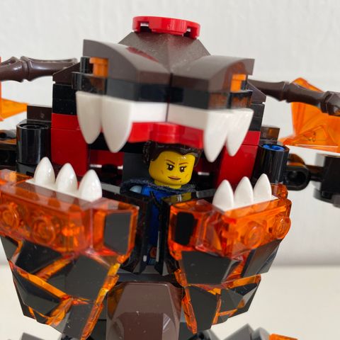 Lego Nexo Knights 70325