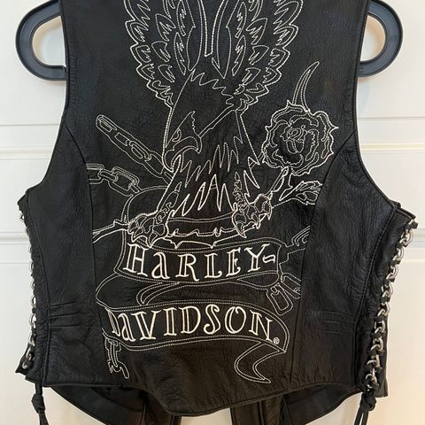 Harley Davidson skinnvest dame str M