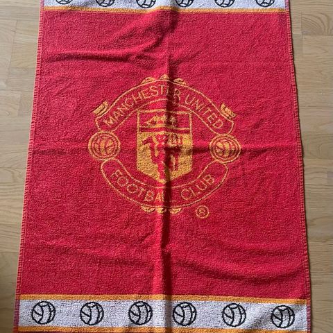 Manchester United handkle - L: B: - 100kr